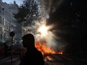 نهب متجر نادي مارسيليا وسط الاضطرابات في فرنسا