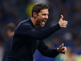 تشابي عن جلوس فينيسيوس بديلاً: كان رائعاً والقرار لمصلحة ريال مدريد