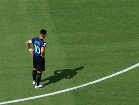 لاوتارو مارتينيز: من لا يريد القتال مع إنتر فليرحل