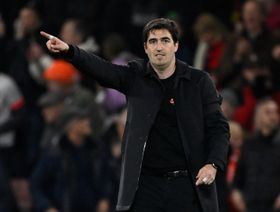 مدرب لايبزيغ السابق.. بورنموث يستقر على خليفة إيراولا