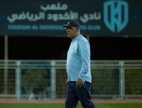 الأخدود يلجأ إلى صانع "معجزة" الفتح لإنقاذ الفريق من الهبوط