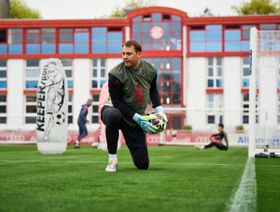 نوير: بايرن يملك أفضلية بسيطة وريال مدريد منافسة صعب