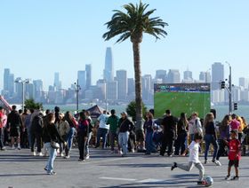مقتل شخص بعد إطلاق نار بمنطقة لمشجعي كأس العالم في كاليفورنيا