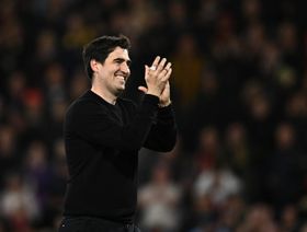 رومانو: إيراولا وقّع عقود تدريب ليفربول حتى 2028