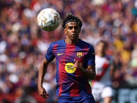 لامين يامال على بُعد خطوة من تجاوز إيرلينغ هالاند في دوري أبطال أوروبا