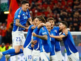 إيطاليا تقتنص فوزاً صعباً من ألبانيا وتبدأ منافسة إسبانيا