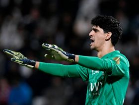 ياسين بونو يختار التشكيلة المثالية وأفضل لاعب في إفريقيا