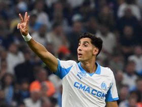 نايف أكرد: أنا محظوظ في مارسيليا وهذا رأيي في منافسة باريس سان جيرمان