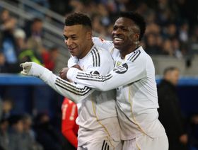 مبابي وفينيسيوس يقودان ريال مدريد أمام ألافيس من أجل إنقاذ الموسم