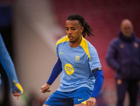 هل يُعدّ هانزي فليك مفاجأة تكتيكية لأتلتيكو مدريد في دوري أبطال أوروبا؟