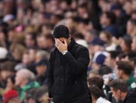 أرسنال يعتذر لأتلتيكو مدريد بسبب "المياه الساخنة"