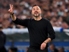 روبرتو دي زيربي: أفضّل ميسي.. وأغرس ذهنية رونالدو في اللاعبين