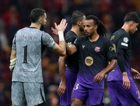 كوندي يواصل غيابه عن برشلونة أمام ألافيس