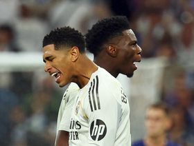 أوريليان تشواميني يدافع عن لامين يامال: مجرد كلمات لا تتضمّن أي نية سيئة