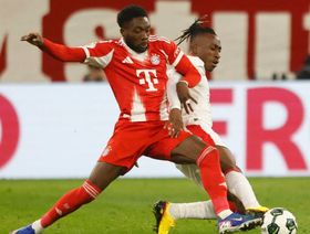 صدمة جديدة.. ألفونسو ديفيز يواجه غياباً طويلاً عن بايرن ميونيخ