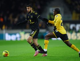 مانشستر يونايتد يشكو المغرب بسبب مزراوي.. و"فيفا" ينصف "أسود الاطلس"