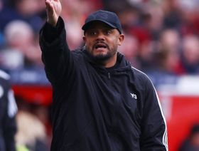 كومباني يصب غضبه على حكم مباراة بايرن وليفركوزن