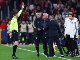 مورينيو يحظر الحديث عن ريال مدريد في غرفة ملابس بنفيكا