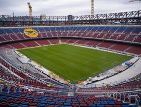 أسعار باهظة لتذاكر مقاعد كبار الشخصيات في كلاسيكو برشلونة وريال مدريد