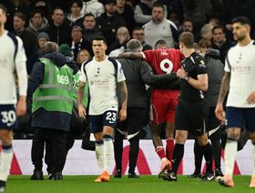 إنذار في أنفيلد.. إصابة ألكسندر إيزاك تهدد صفقة ليفربول القياسية