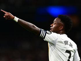 فينيسيوس يحذف صورته بقميص ريال مدريد بعد صيحات استهجان في برنابيو