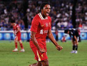 نغوموها "يامال ليفربول": يمكنني الفوز بالكرة الذهبية وصلاح مثلي الأعلى