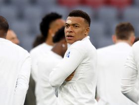 هل حرم مشجعون لبايرن ميونيخ لاعبي ريال مدريد من النوم قبل موقعتهما؟