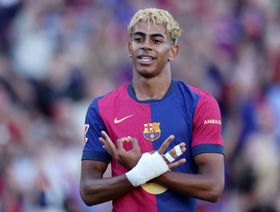 ما هو سر الرقم؟.. يامال يحوِّل احتفالية "304" لعلامة تجارية