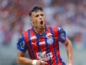 نيوم يستكمل صفقة نجم باهيا في مقابل 20 مليون يورو