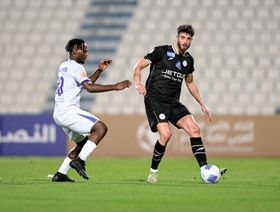 شاهد.. هدف "عالمي" يُزين فوز حضرموت التاريخي على الشباب السعودي