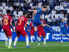 شاهد.. سافيتش يمنح التقدم للهلال أمام ضمك في الشوط الأول