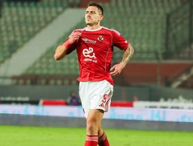 شاهد.. الأهلي المصري يسقط أمام الجيش ويودع كأس العاصمة