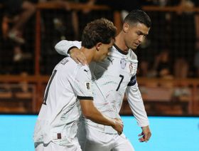 من هم أكثر اللاعبين تسجيلاً للأهداف الدولية مع المنتخبات؟