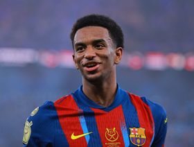 عرض خيالي يضع بالدي على أعتاب الدوري الإنجليزي الممتاز