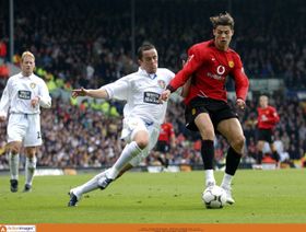 ديربي الوردتين.. من صراع العروش إلى واحد من أعنف مباريات إنجلترا