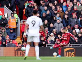 بفضل هدفي صلاح وريو.. ليفربول يقطع خطوة نحو دوري أبطال أوروبا