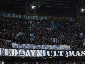 مشجع نابولي يتعرض للطعن من زوجته بسبب قرار الـ VAR