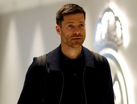 ماذا قال تشابي ألونسو عن أزمة محمد صلاح وليفربول؟