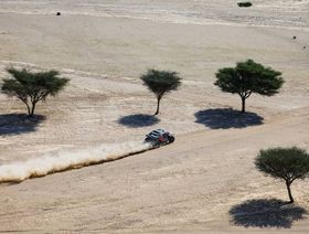 عودة قوية للراجحي والعطية ينتزع صدارة رالي داكار في السعودية