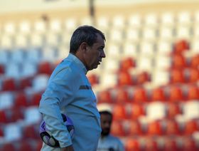 المدرب كاريلي يثق بقدرة لاعبي ضمك على تجاوز أزمة النتائج بالدوري السعودي