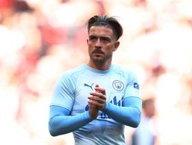 جاك غريليش يخضع للفحص الطبي في إيفرتون خلال ساعات