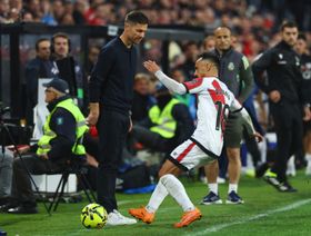 هل أصبح رايو فايكانو عقدة ريال مدريد وبرشلونة بالدوري الإسباني؟