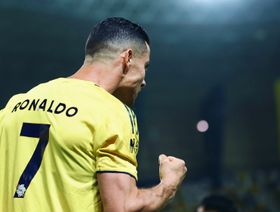 شاهد.. رونالدو يسجل هدفين ويقود النصر لاكتساح النجمة بخماسية