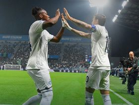 شاهد.. لاتسيو يفوز بسداسية ويهدر ركلتي جزاء ويتصدر الدوري الإيطالي