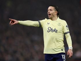 إيفرتون يستعير غريليش مجدداً