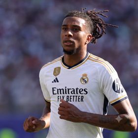 نجم فرنسا أوليسيه يحسم موقفه من الانتقال إلى ريال مدريد