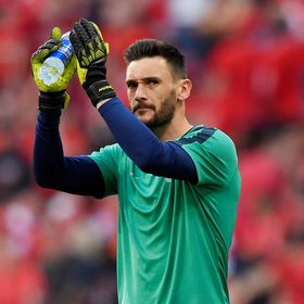 رسمياً.. لوس أنجلوس يُعلن تعاقده مع لوريس من توتنهام