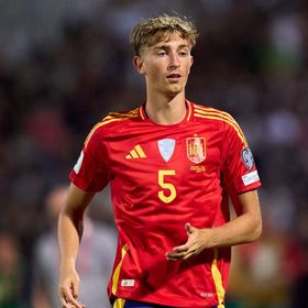 استبعاد دين هويسن من قائمة إسبانيا قبل مواجهة تركيا بتصفيات المونديال