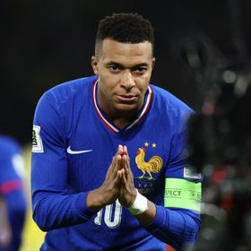 فرنسا ترفض المقاطعة وشكوك في ألمانيا حول المشاركة بكأس العالم