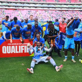 الكونغو الديمقراطية تهزم جامايكا وتعود إلى كأس العالم بعد 52 عاماً